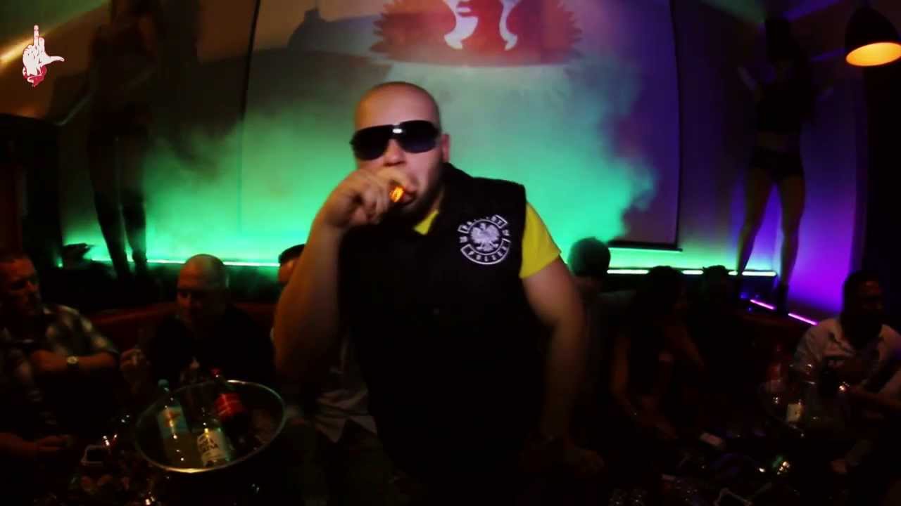 Łobuz – Polska/Brudna Impreza (Drunken Masta Chin Beatz)