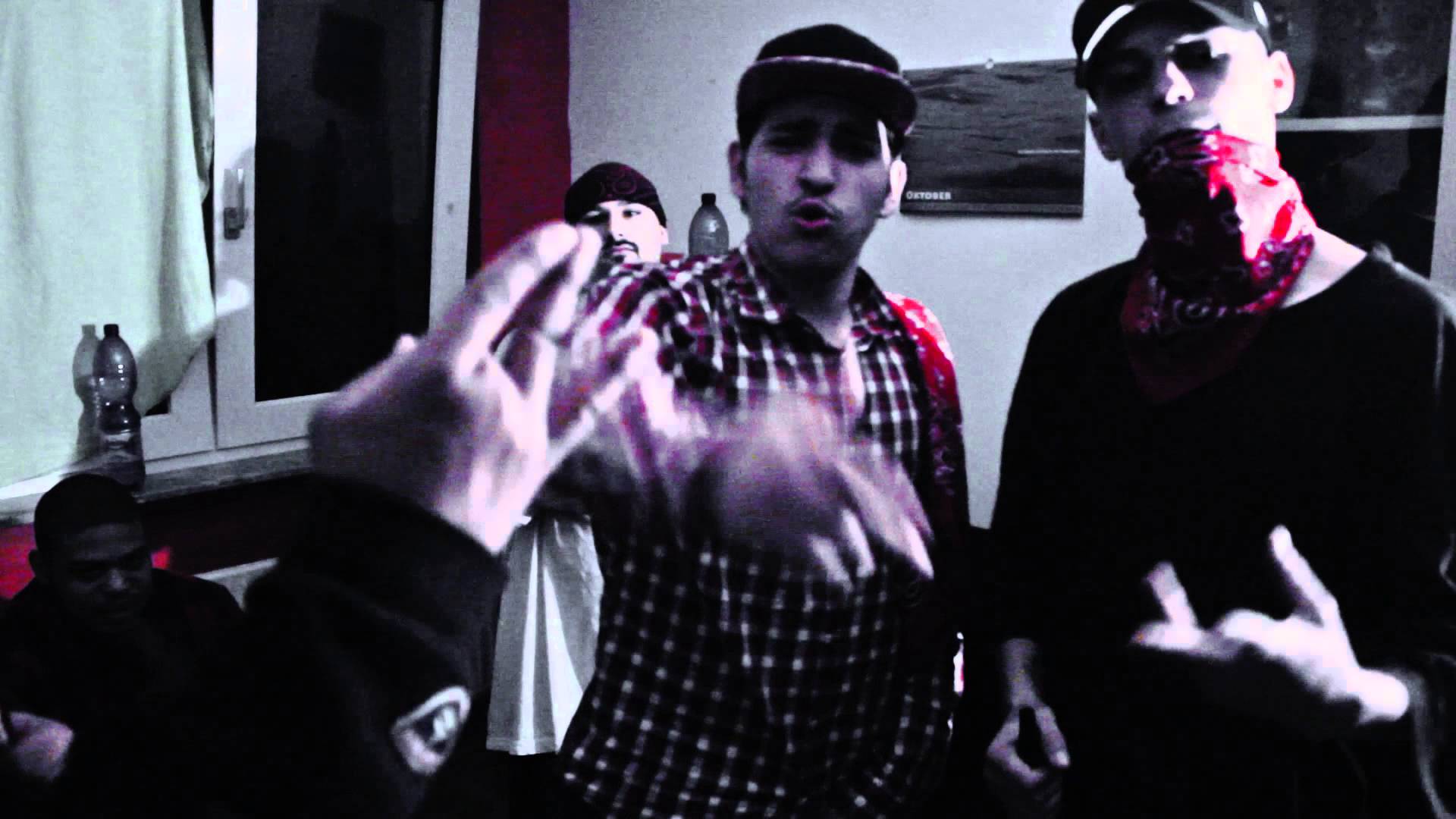 Red-Devil, El Giant, El Prez, Brusher, Chino-Locz, Mr. Evil-Sweet – E$e do Boy DISS
