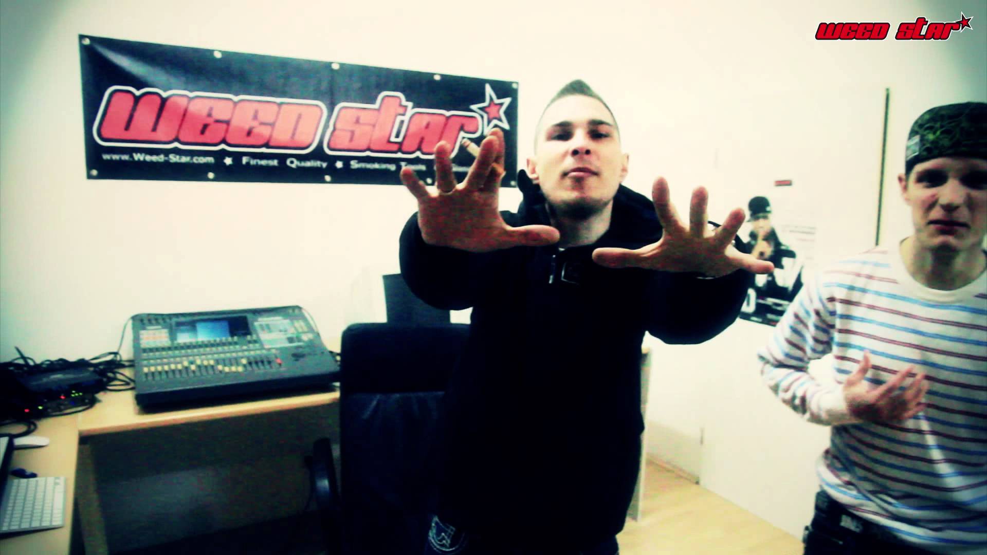 WeedstarTv – 04 – Cody Bankz, Tokzic