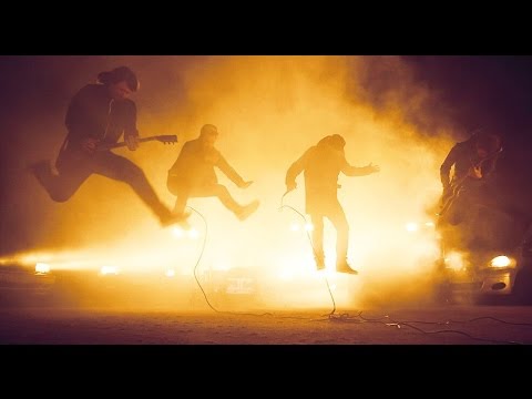 AELEMENT – Die Nacht brennt