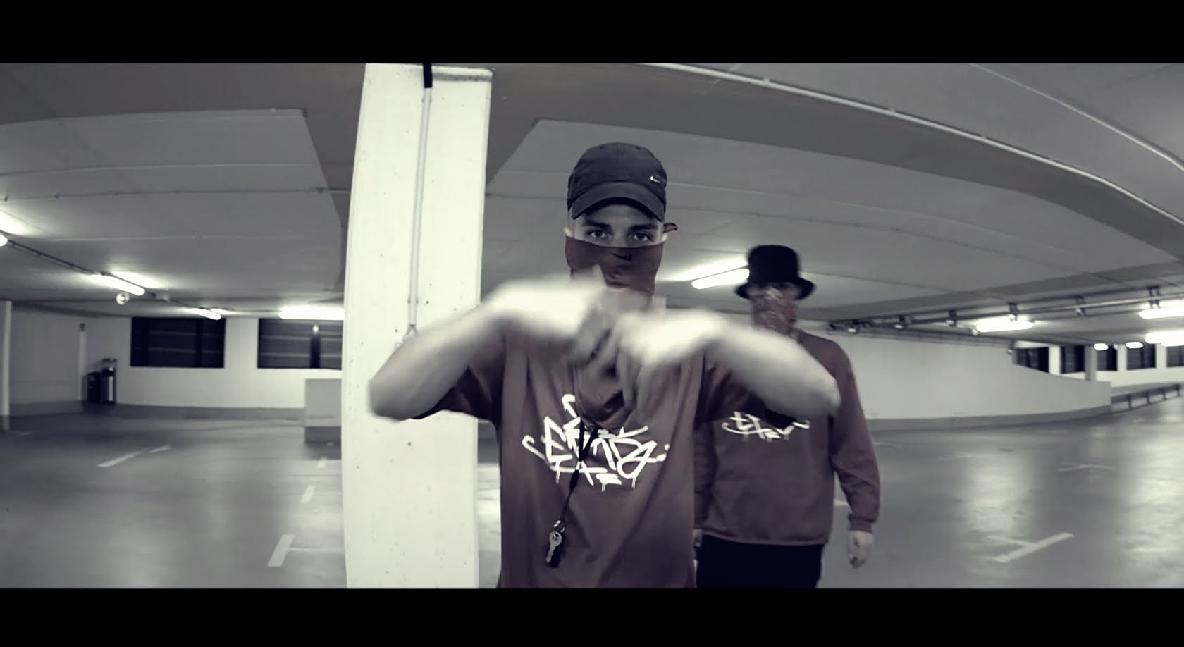 E-MOTION – SCHATTENKIND [HD] (AUTHENTIC 30.11.2015)