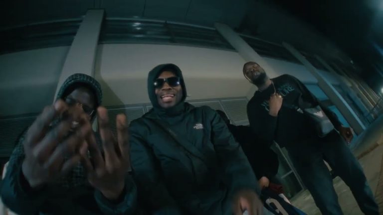 ON TOP - Bobbyezz
