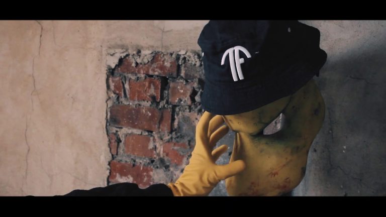 Kleber in der Tüte – Entetainment