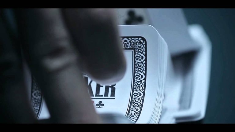 Gangster – Moe Mitchell