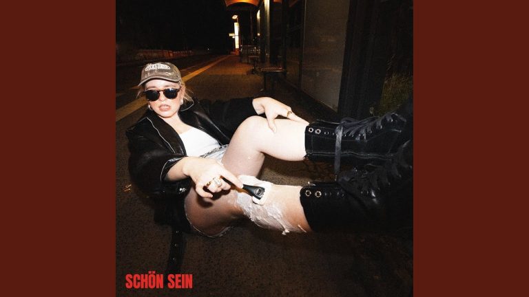 Schön sein – Alenna Rose